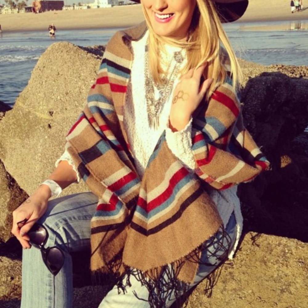 Striped scarf/wrap